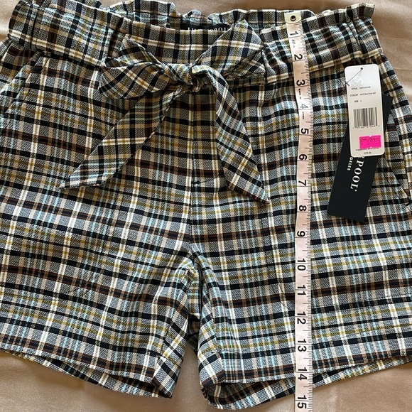 Liverpool LA Preppy Plaid Hi Waist Shorts Tied Elastic Waist Multicolor Sz Small - Picture 11 of 14